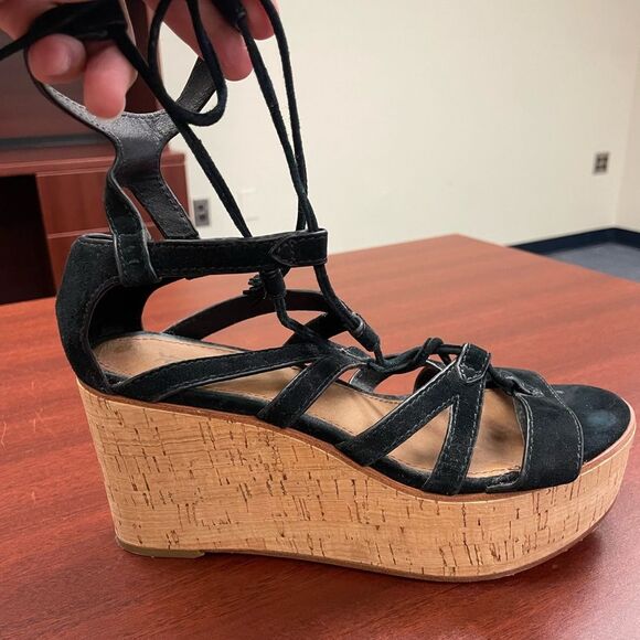 Frye Black Strappy Lace Up Platform Wedge Sandal Size 8 - Picture 3 of 7
